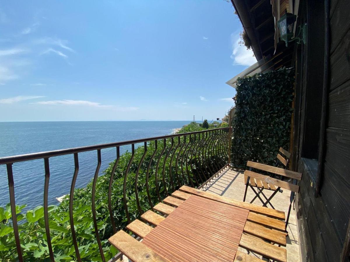Apartment In A Beach House Old Town Nessebar Экстерьер фото